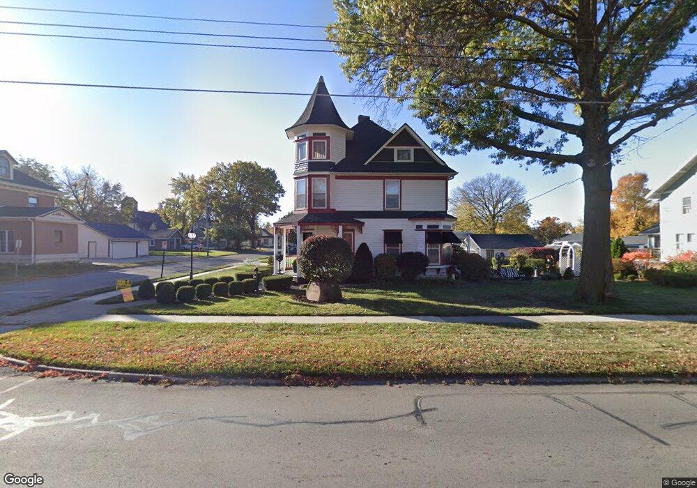 501 1st Ave W, Newton, IA 50208 - photo 1