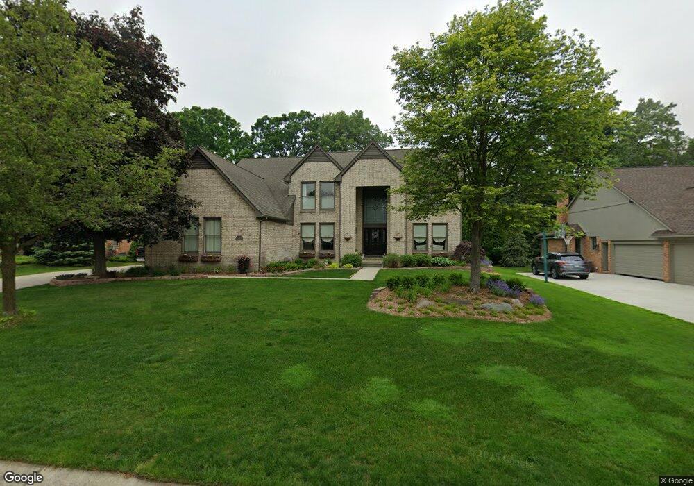 3698 Merriweather Ln, Rochester Hills, MI 48306 - photo 1