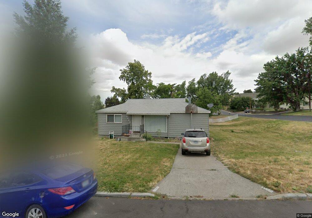 3005 SW Isaac Ave, Pendleton, OR 97801 - photo 1