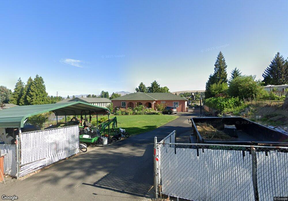 1715 Linden Place SE, East Wenatchee, WA 98802 - photo 1