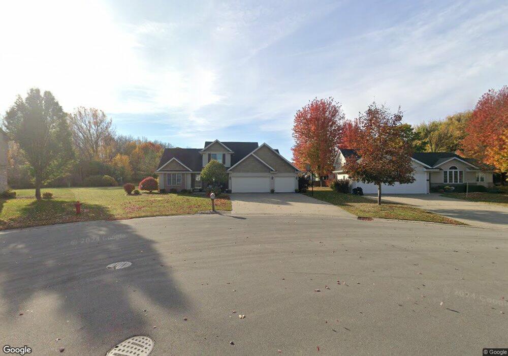 W5827 Sweet Clover Dr, Appleton, WI 54915 - photo 1