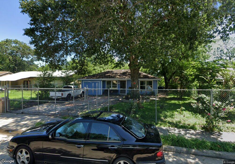 4919 Enyart St, Houston, TX 77021 - photo 1