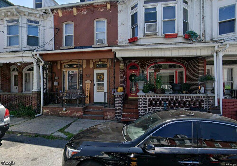 30 E Oak St, Shenandoah, PA 17976 - photo 1