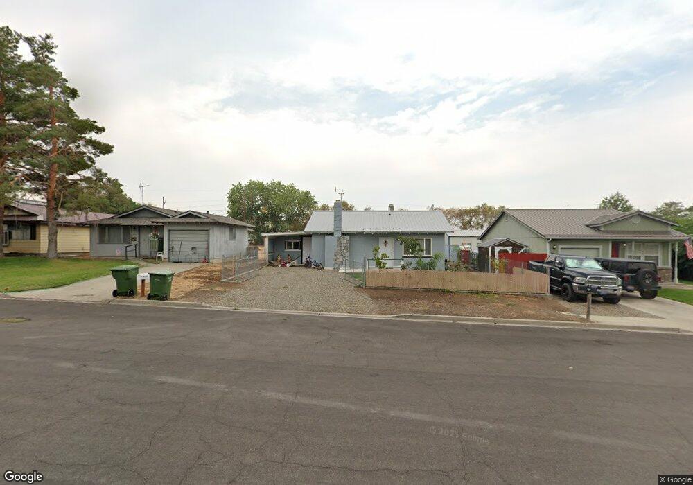 1230 Melarkey St, Winnemucca, NV 89445 - photo 1