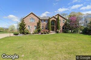 103 Wyndtree Dr, Wilkes Barre, PA 18702