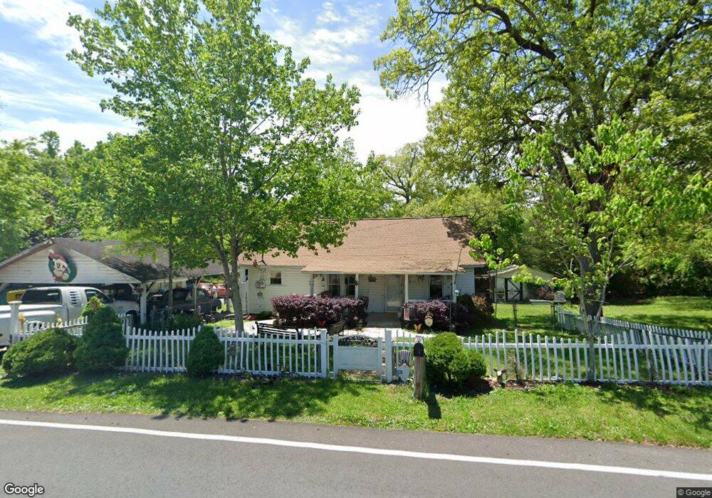 901 N Chattanooga St, La Fayette, GA 30728 - photo 1