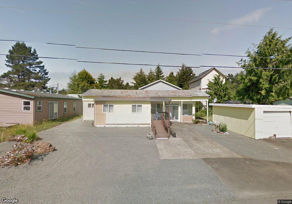 833 SE Port Ave, Lincoln City, OR 97367 - photo 1