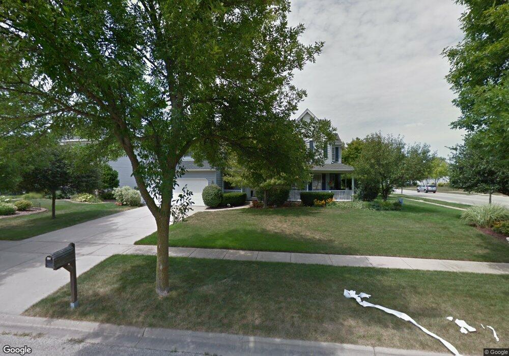 2000 Carlisle St, Algonquin, IL 60102 - photo 1