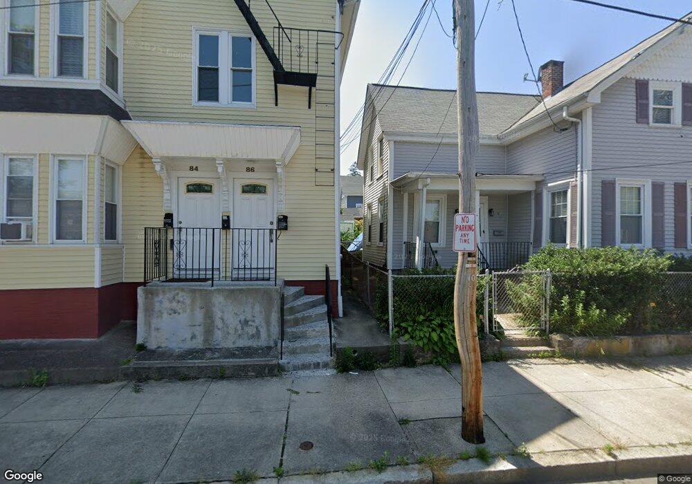 88 Pine St, Pawtucket, RI 02860 - photo 1