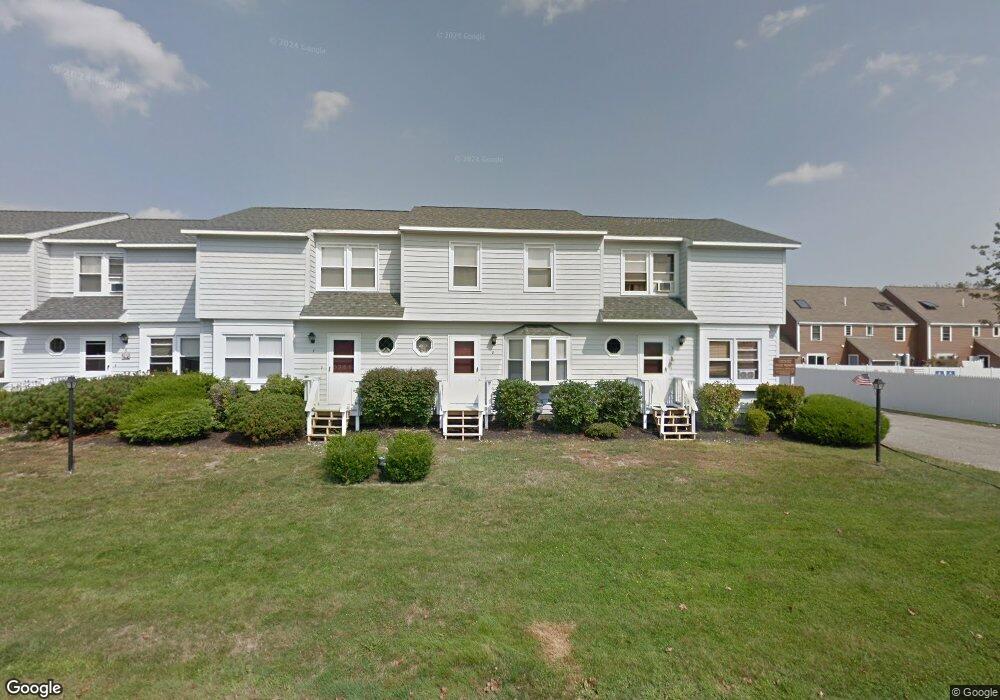 8 Foote St unit 1, Old Orchard Beach, ME 04064 - photo 1