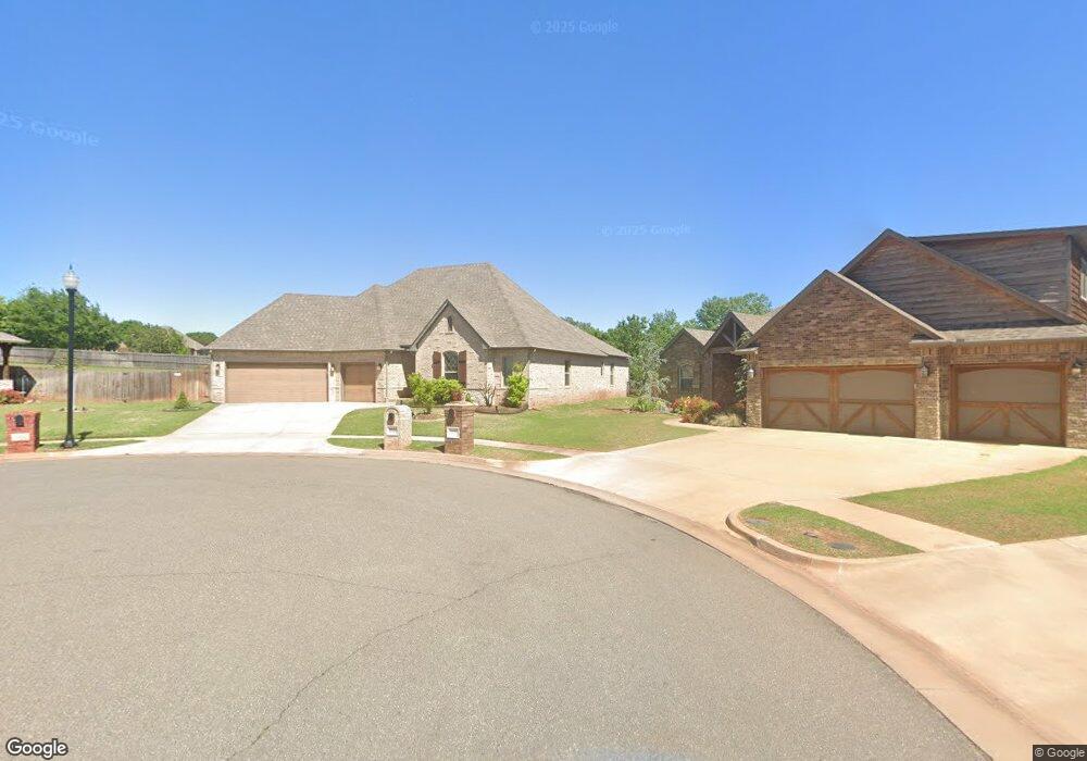 19500 Rambling Creek Dr, Edmond, OK 73012 - photo 1