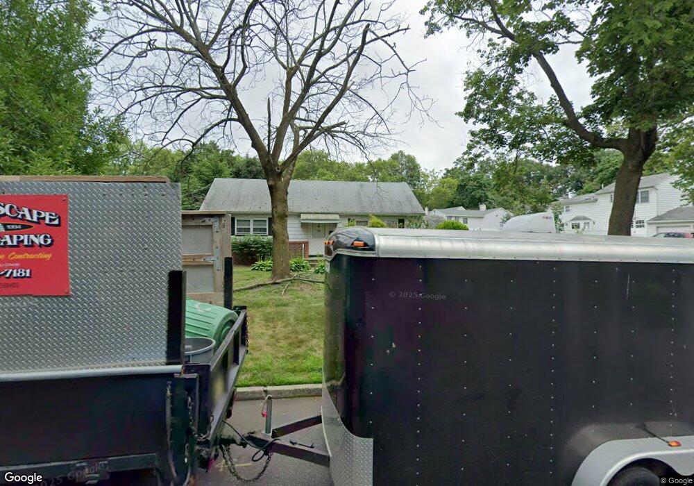 338 Alan Dr, Paramus, NJ 07652 - photo 1