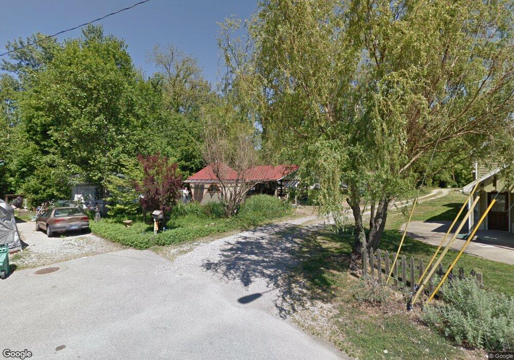 610 W Jennings St, Newburgh, IN 47630 - photo 1