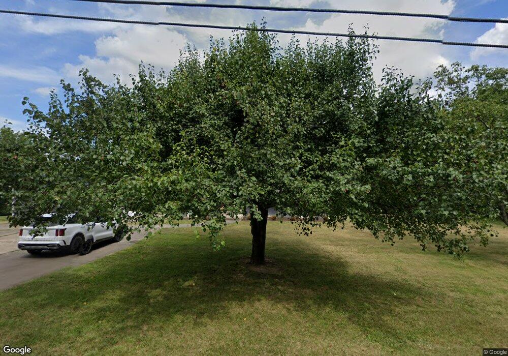 1049 Quarry Rd, Bunker Hill, WV 25413 - photo 1