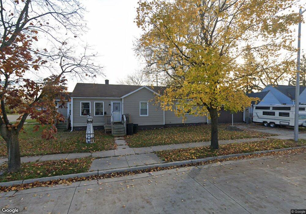 2202 Oak St, Port Huron, MI 48060 - photo 1