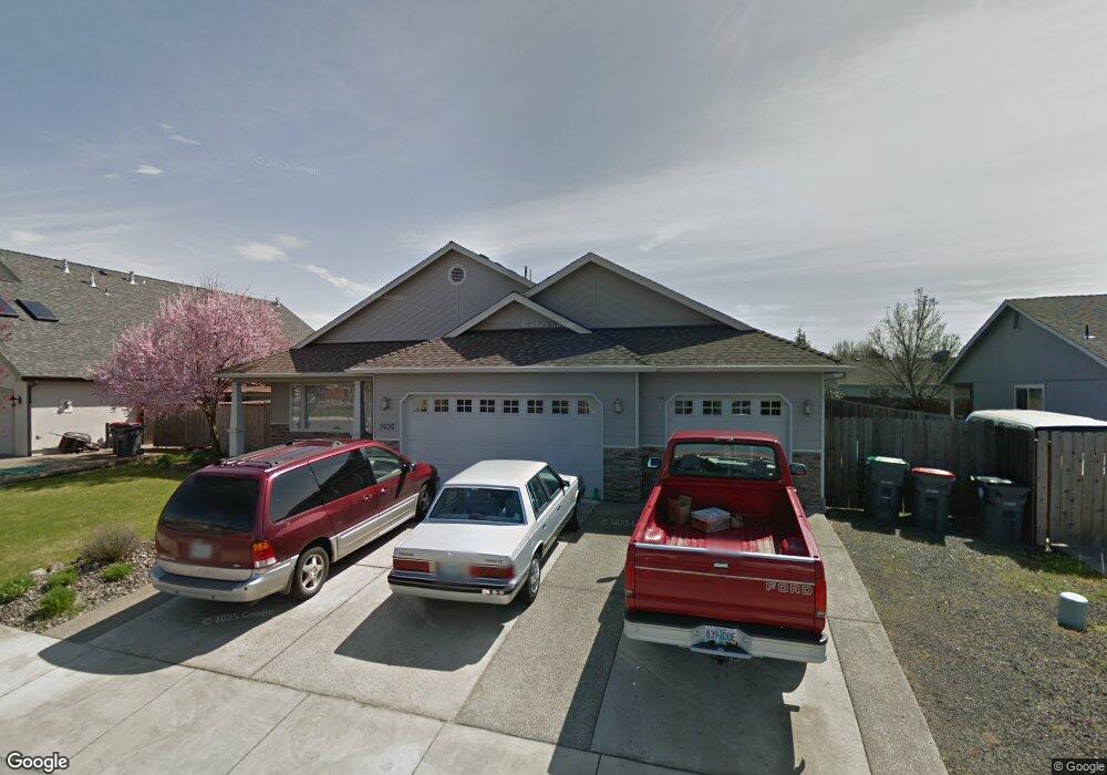 2636 Jeremy St, Central Point, OR 97502 - photo 1