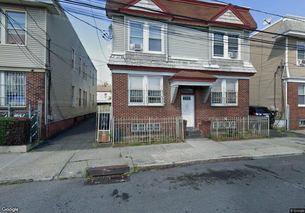 293 Hobson St, Newark, NJ 07112 - photo 1