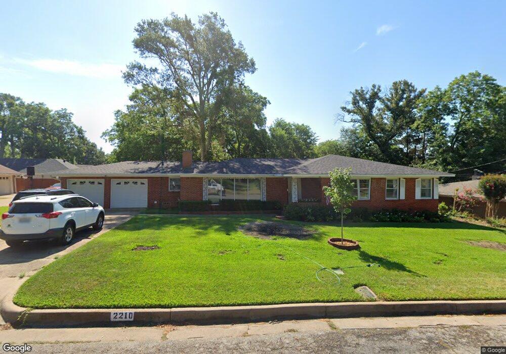 2210 Pollard Dr, Tyler, TX 75701 - photo 1