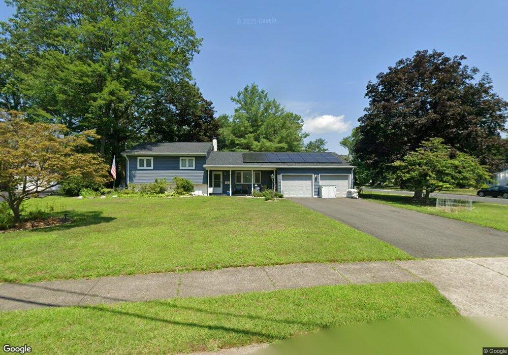 83 Longview Dr, Waldwick, NJ 07463 - photo 1