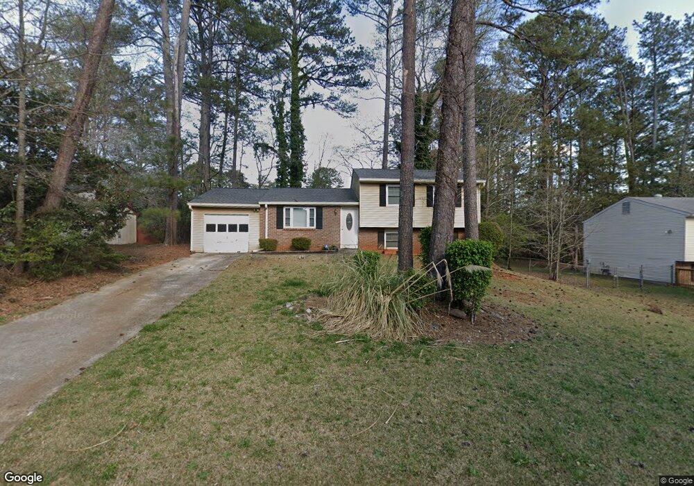 7616 Becker Ct unit I, Jonesboro, GA 30236 - photo 1