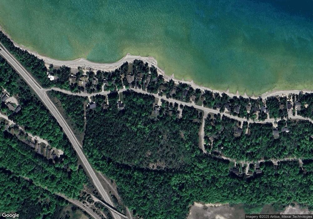 7050 9 Mile Pointe Dr, Charlevoix, MI 49720 - photo 1