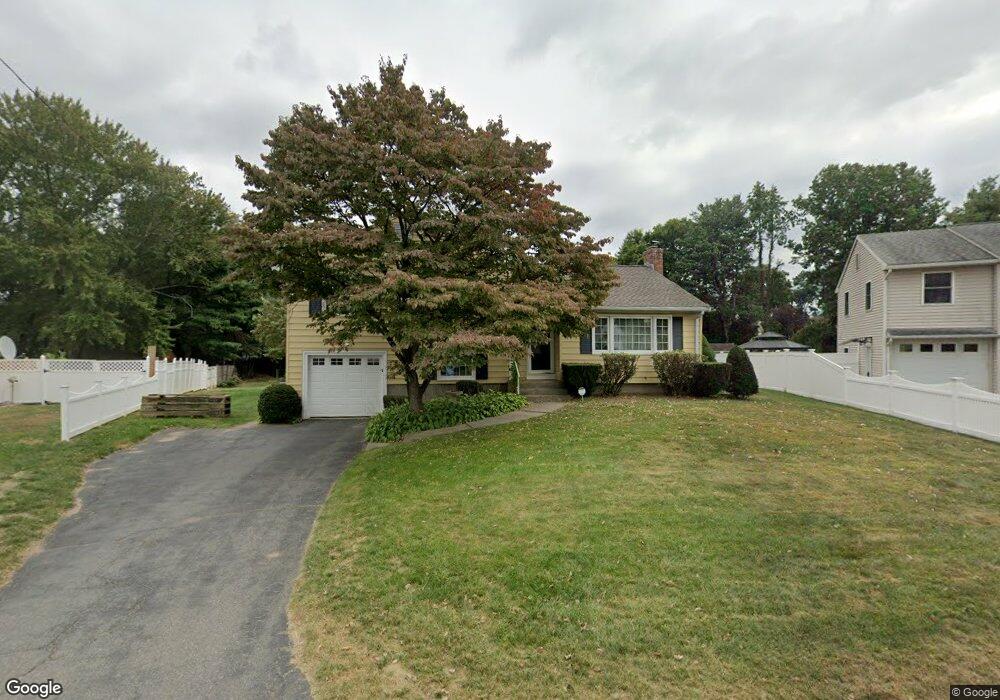 45 Clover Dr, West Hartford, CT 06110 - photo 1