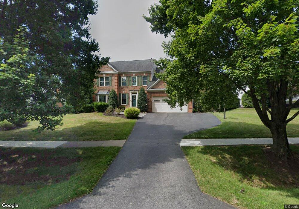 10212 Crosscut Way, Damascus, MD 20872 - photo 1