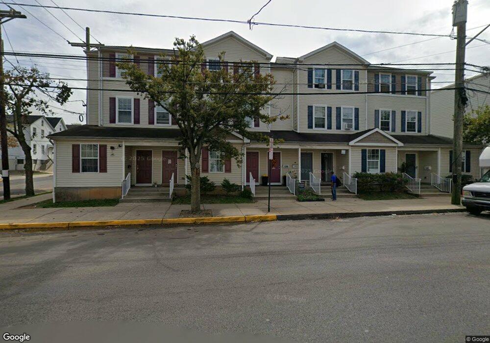 130B Remsen Ave, New Brunswick, NJ 08901 - photo 1