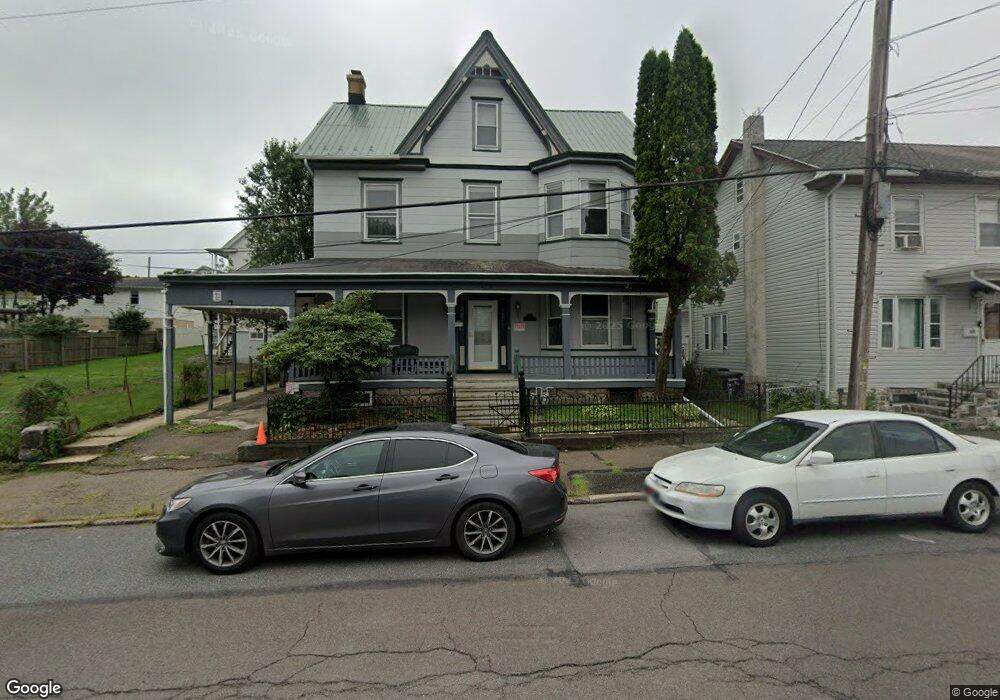 418 E Mine St, Hazleton, PA 18201 - photo 1