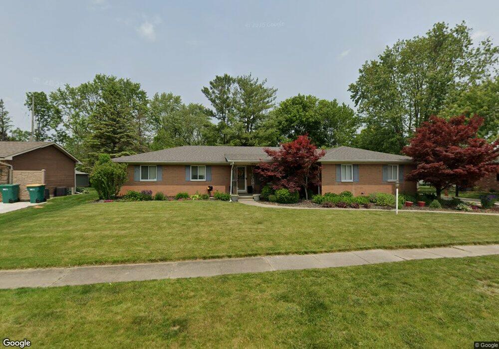 1201 Pleasantview Dr, Flushing, MI 48433 - photo 1