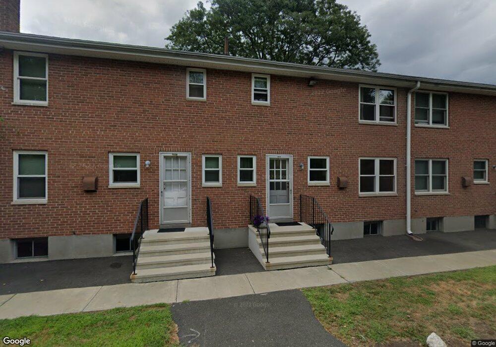 103 Shadow Ln unit 103A, West Hartford, CT 06110 - photo 1