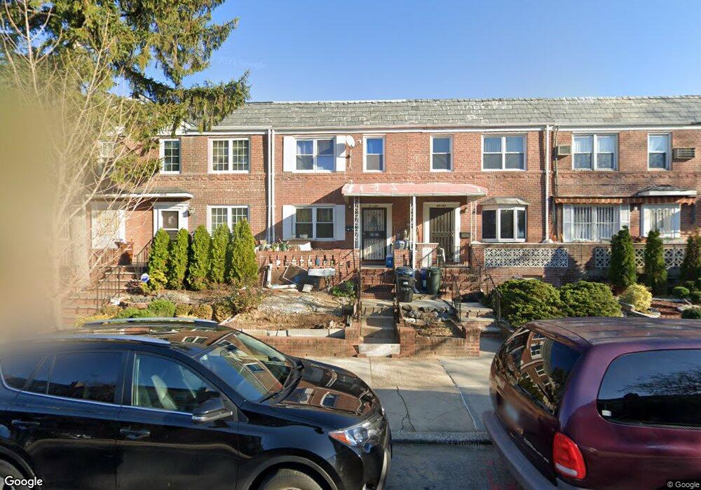 6927 175th St, Fresh Meadows, NY 11365 - photo 1