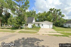310 W Garfield St, Hendricks, MN 56136