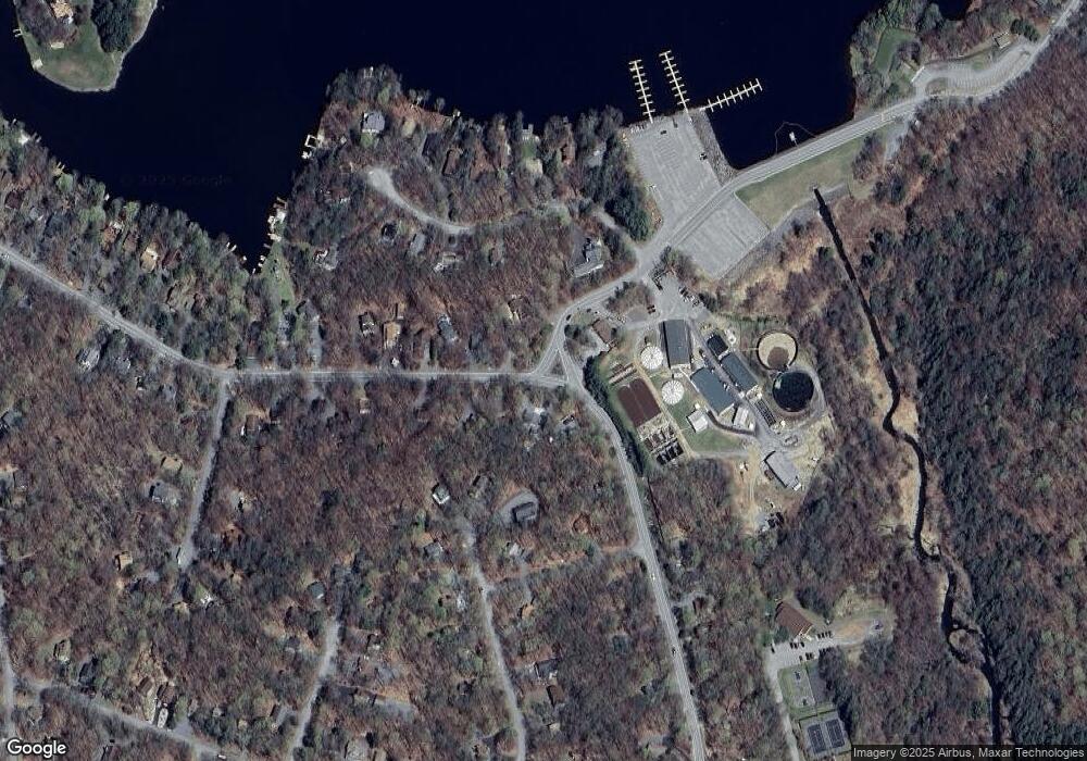 351 Lakeview Dr, Honesdale, PA 18431 - photo 1