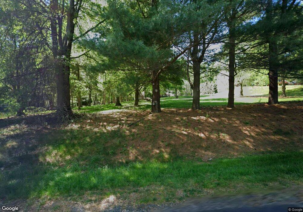 9615 Chathams Ford Dr, Vienna, VA 22182 - photo 1