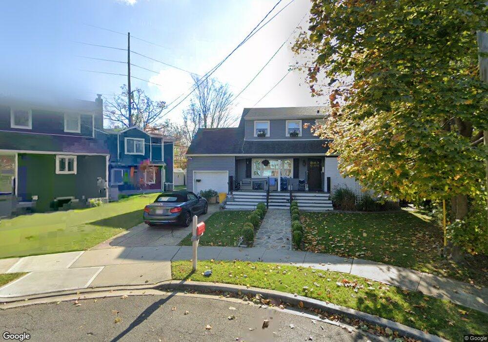759 Hampton Rd, Woodmere, NY 11598 - photo 1