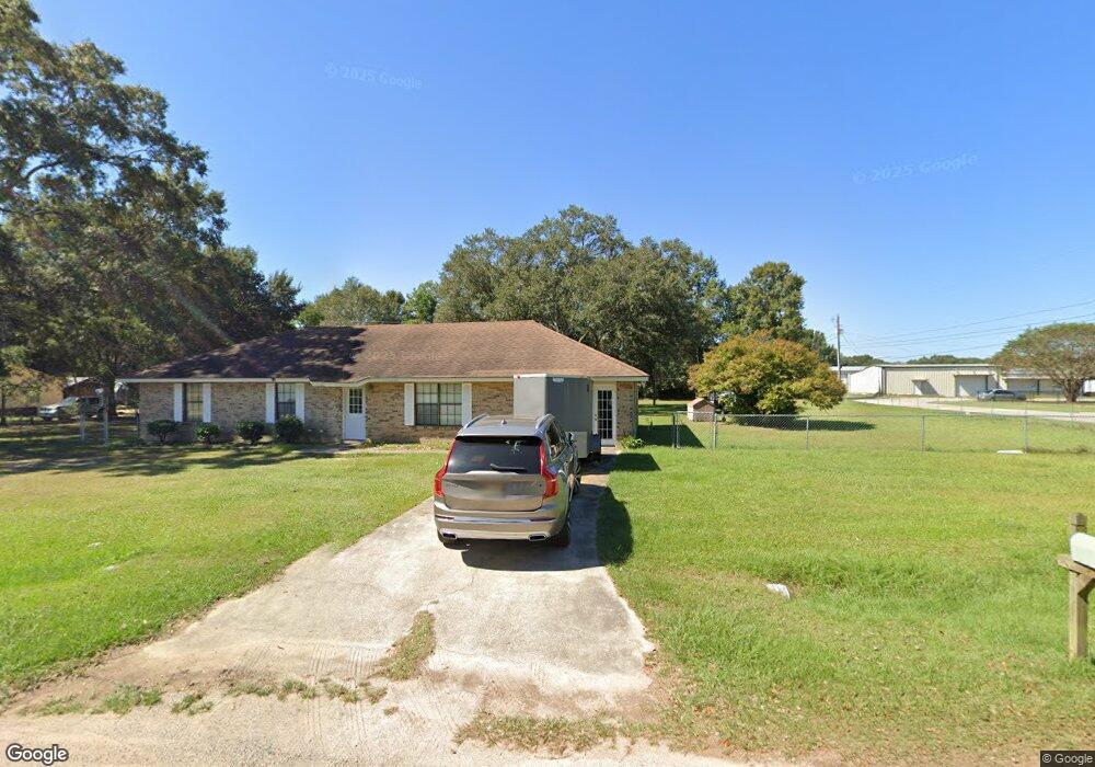 139 Davis Rd, Picayune, MS 39466 - photo 1