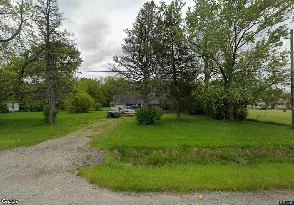 4489 W Coldwater Rd, Flint, MI 48504 - photo 1