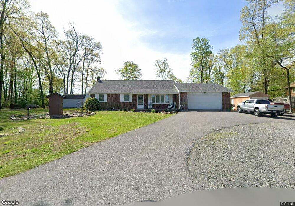 424 Focht Ln, Hamburg, PA 19526 - photo 1