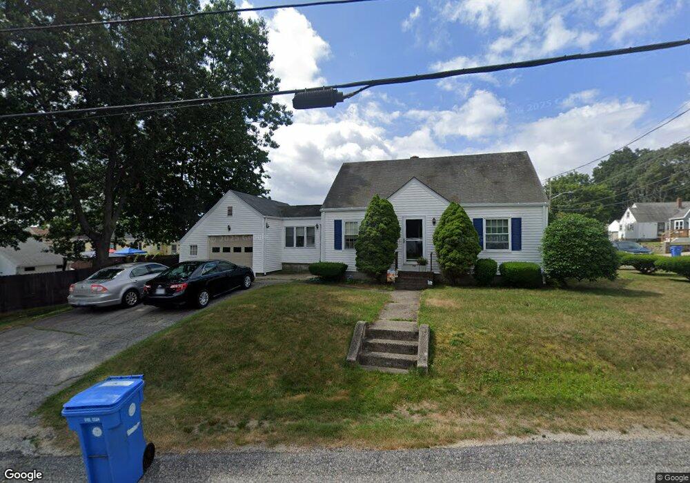 70 Old Willis Rd, Cumberland, RI 02864 - photo 1