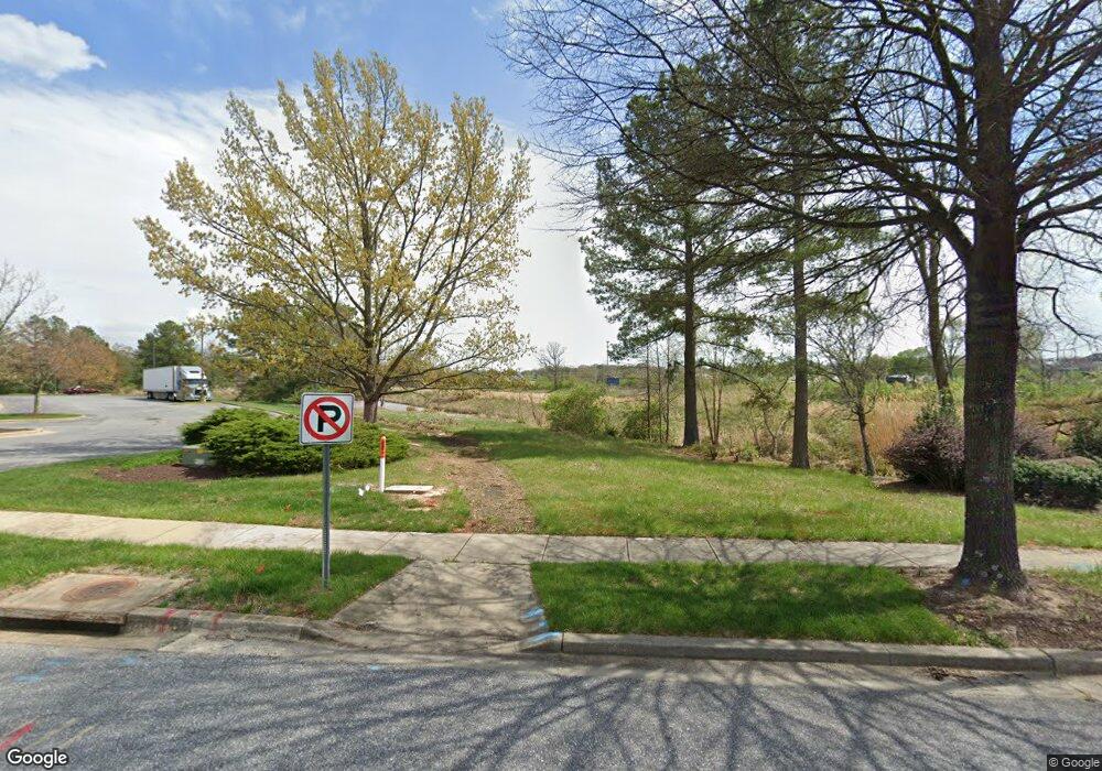 7511 Mission Dr, Lanham, MD 20706 - photo 1