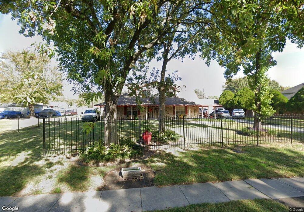 2910 Rigel Rd, Houston, TX 77088 - photo 1