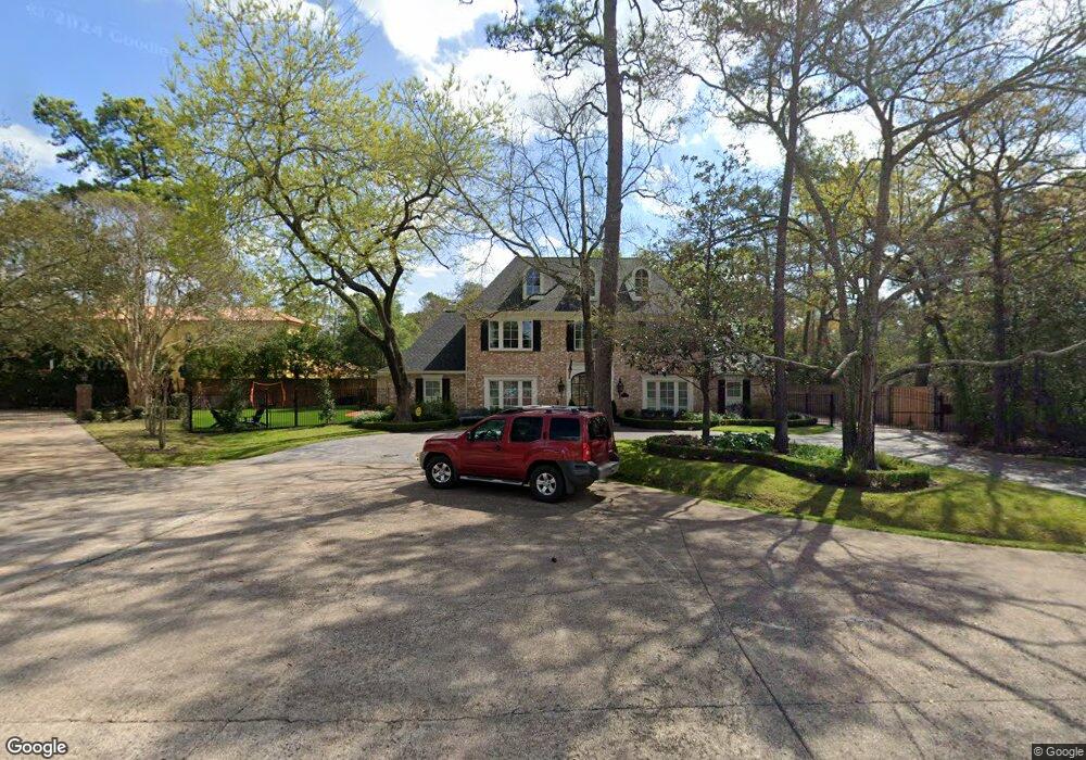 402 Wolf Ct, Houston, TX 77024 - photo 1