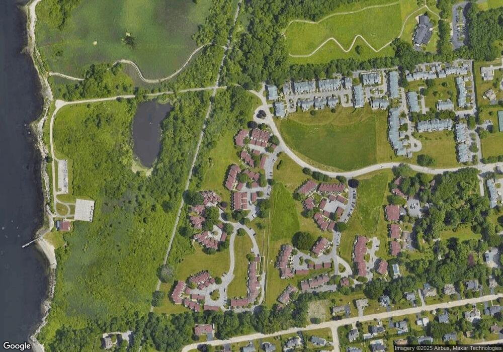 53 Sea Breeze Ln unit 53, Bristol, RI 02809 - photo 1