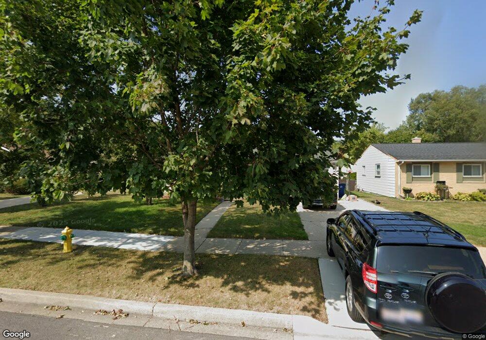 2632 W Vermont Ave, Waukegan, IL 60087 - photo 1