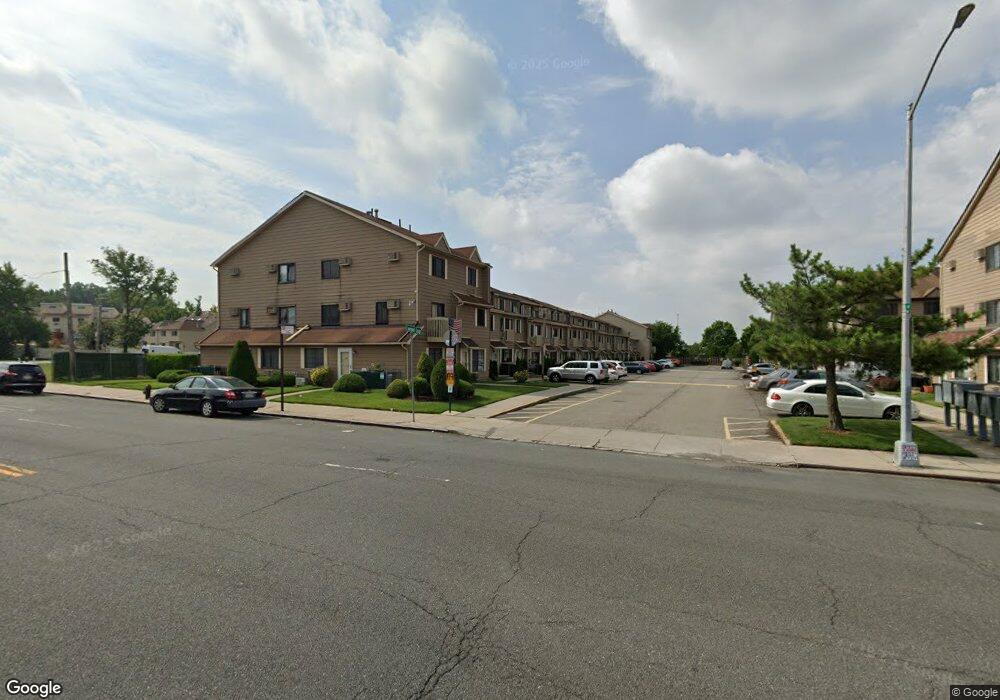 197 Lamped Loop unit 35, Staten Island, NY 10314 - photo 1