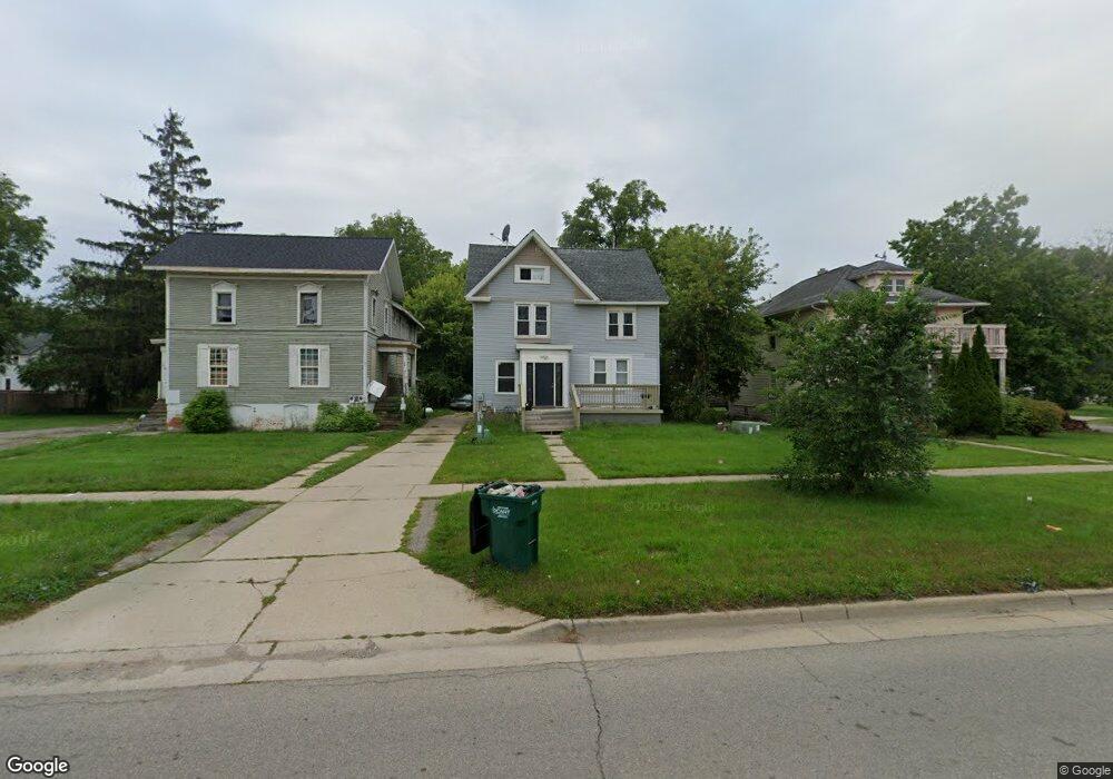 104 S M l King jr Blvd, Lansing, MI 48915 - photo 1