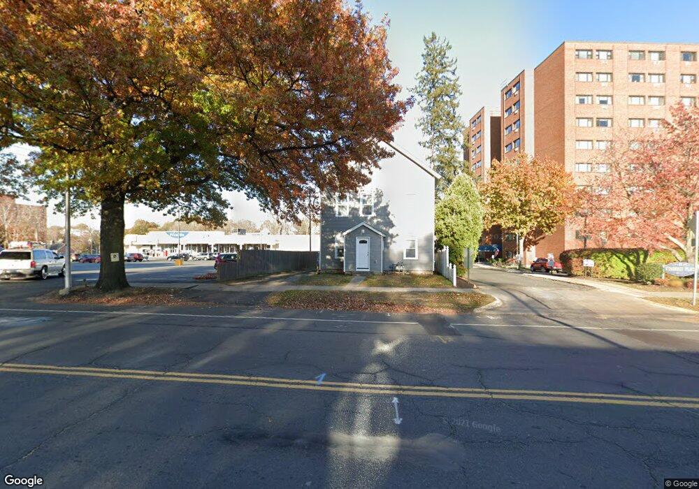 27 Main St, Danbury, CT 06810 - photo 1