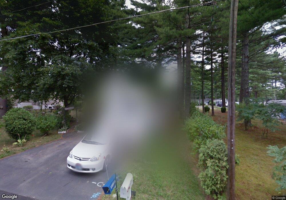 5 Shadycrest Dr, Nashua, NH 03062 - photo 1