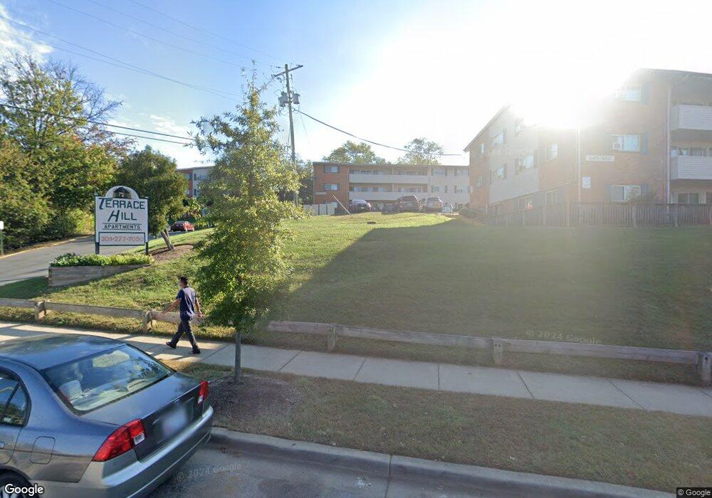 5421 56th Ave, Riverdale, MD 20737 - photo 1